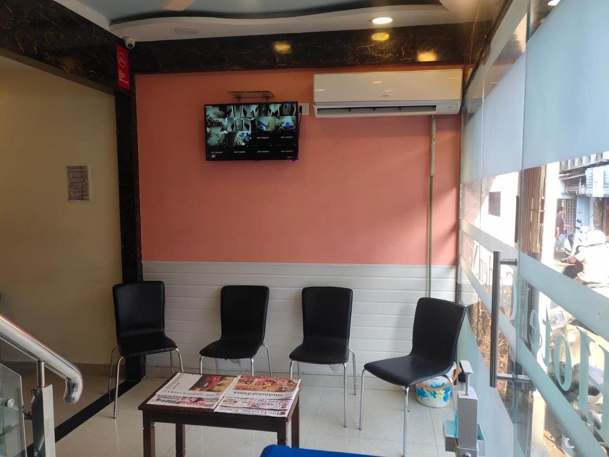 Hotel Golden Nest Popular Residency Mumbai Exterior photo