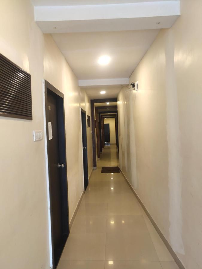 Hotel Golden Nest Popular Residency Mumbai Exterior photo